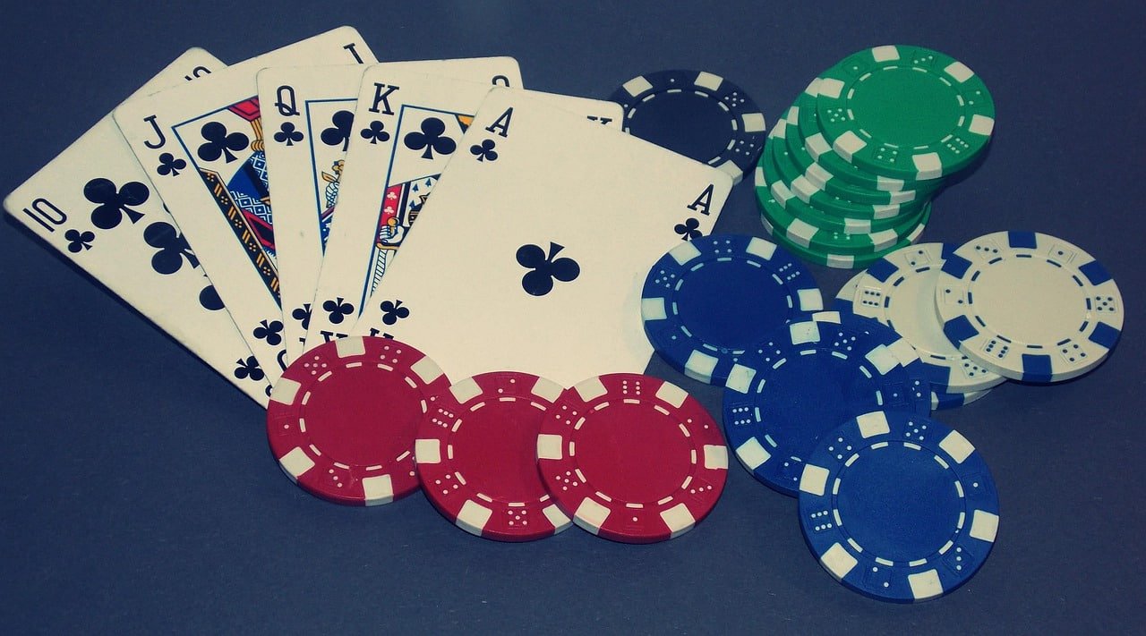Người dùng Việt Nam truy cập Live Casino uu888 trên điện thoại di động